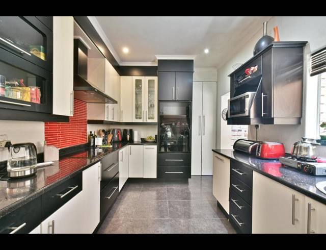 3 BEDROOM HOUSE FOR SALE IN GLENVISTA